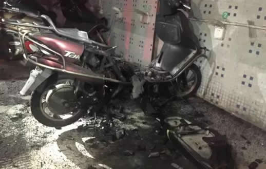 电动车40秒爆30次：现场画面曝光到底怎么回事