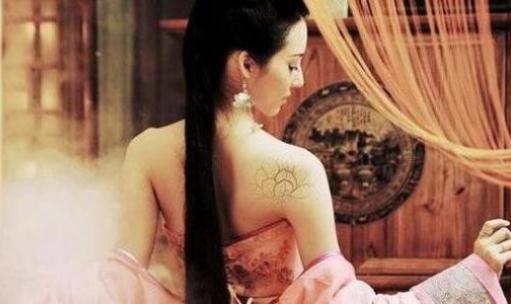 古代妃子侍寝的过程:揭侍寝5大流程及10大方法 古代妃子侍寝的过程:揭侍寝5大流程及10大方法