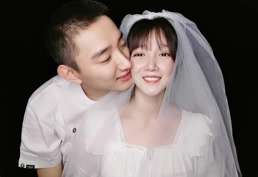 于小彤陈小纭婚纱照是真的吗：始末过程原因疑似好事将近