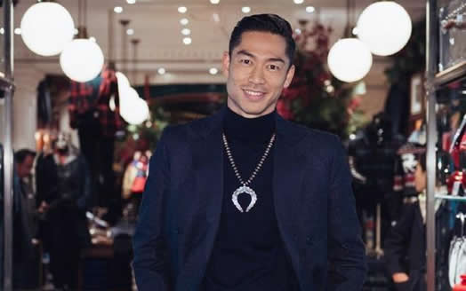 林志玲宣布结婚对象是谁：揭林志玲AKIRA如何擦出爱火