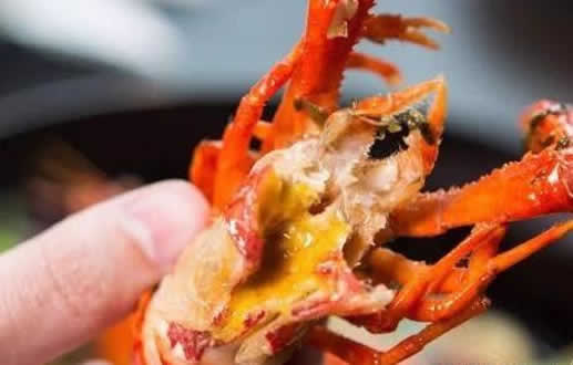 花露水味小龙虾一夜爆红:网红美食居然这么好吃 花露水味小龙虾一夜爆红:网红美食居然这么好吃