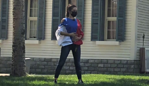 应采儿疑似怀二胎是真的吗：为什么说应采儿怀二胎