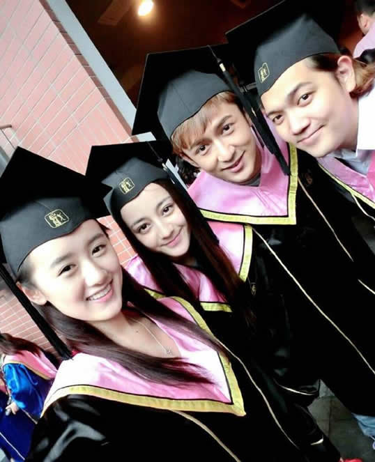 女明星毕业照：一份青涩的回忆（组图）