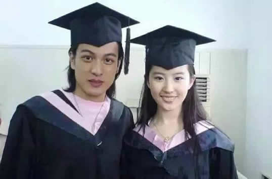 女明星毕业照：一份青涩的回忆（组图）