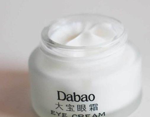 去细纹眼霜十大排行榜2019：淡化细纹眼霜前十推荐