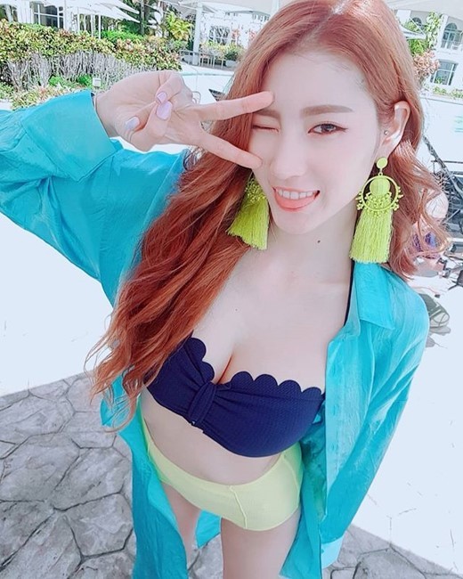 六大韩国性感美女精选：金泫雅排第二