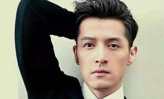 40岁薛佳凝近照：让你感受生命是少女的感觉