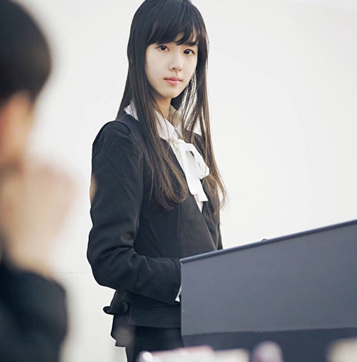 陈都灵个人资料简介：朴素清纯陈都灵微博及图片