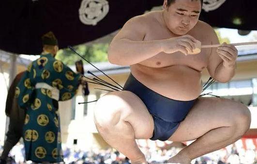 日本奇葩租借服务:租父母租同事可租所有详情始末 日本奇葩租借服务:租父母租同事可租所有详情始末