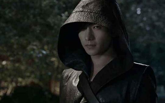 张起灵的惊天身世及父母是谁：张起灵为何能成为族长