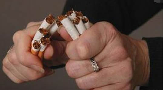 过度吸烟或致失明：吸烟引起失明的详情原因揭晓
