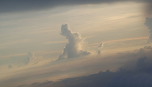 有人拍到七仙女是怎么回事：揭世界上有没有仙女