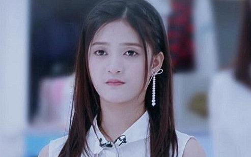 明日之子3吉扬柳是谁：吉扬柳八卦资料简介及图片