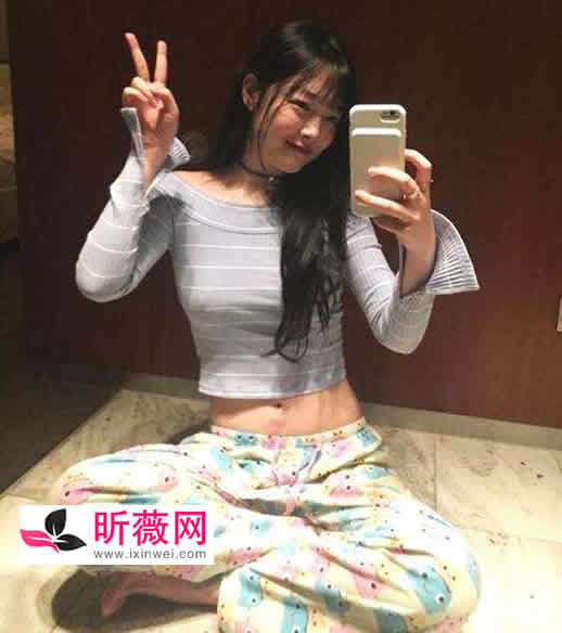 雪莉用舌头给樱桃打结怎么回事：画面曝光详情经过