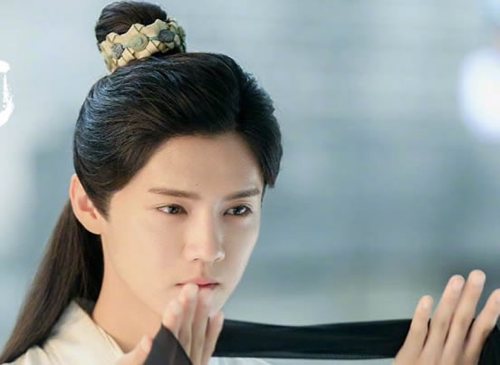 鹿晗图片集合精选:诠释了什么才是帅气 鹿晗图片集合精选:诠释了什么才是帅气