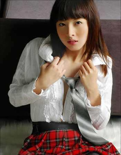 女生最具诱惑10个动作：男女授受不亲已婚男请谨慎