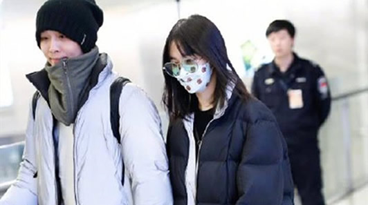 张恒男资料多大了：郑爽张恒怎么认识的