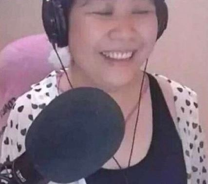 萝莉主播变大妈:事件始末揭晓美少女背后大妈面孔 萝莉主播变大妈:事件始末揭晓美少女背后大妈面孔