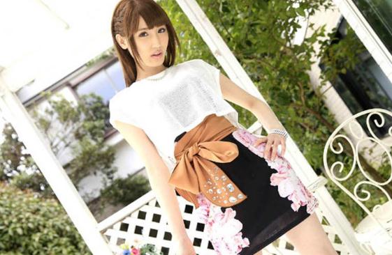 最美女优图片2019：长得超级漂亮的av排行