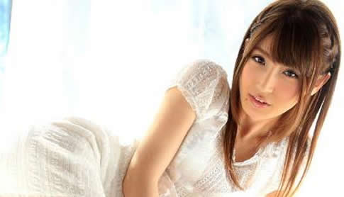 最美女优图片2019：长得超级漂亮的av排行