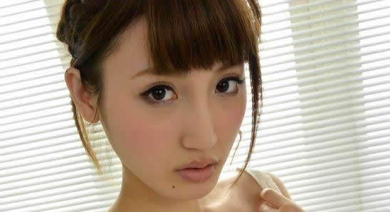 最美女优图片2019：长得超级漂亮的av排行