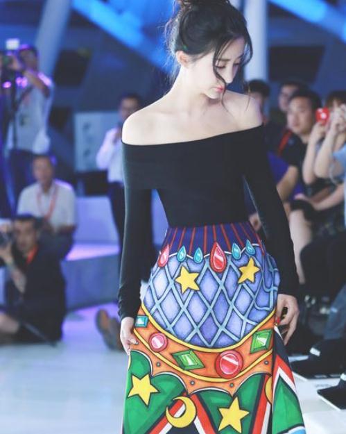 陈欣予的个人资料简介：陈欣予图片胸好大被质疑整容