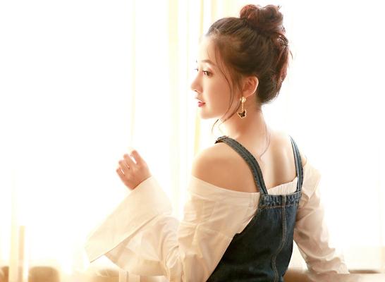 陈欣予的个人资料简介：陈欣予图片胸好大被质疑整容