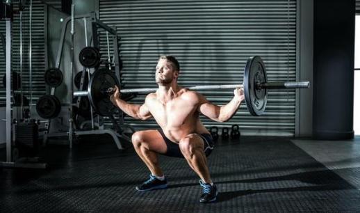 男人深蹲的好处(男人必练)大盘点 男人深蹲的好处(男人必练)大盘点