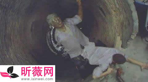 鬼片大全精选:好看恐怖的鬼片30部(惊心体验) 鬼片大全精选:好看恐怖的鬼片30部(惊心体验)