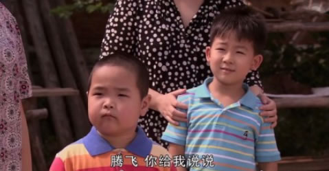 你为什么推人那小女孩怎么回事 这到底是个什么梗 你为什么推人那小女孩怎么回事 这到底是个什么梗