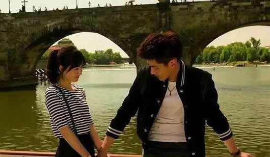 吴亦凡恋情疑曝光:女友正面照及资料简介了解下 吴亦凡恋情疑曝光:女友正面照及资料简介了解下