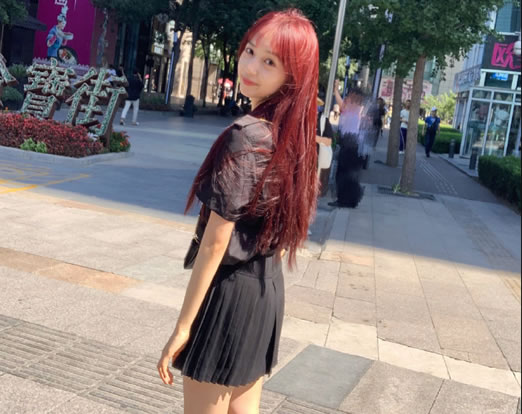 吴亦凡女友身份被扒:一大波生活美照来袭(详情介绍) 吴亦凡女友身份被扒:一大波生活美照来袭(详情介绍)