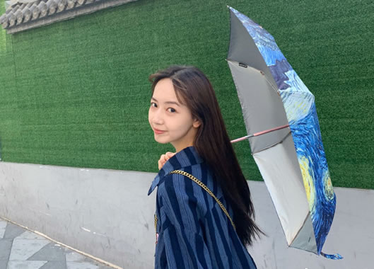 吴亦凡女友身份被扒:一大波生活美照来袭(详情介绍) 吴亦凡女友身份被扒:一大波生活美照来袭(详情介绍)