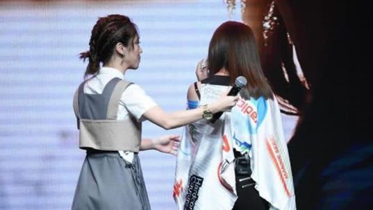 梁静茹承认离婚怎么回事：离婚原因是什么她怎么说的