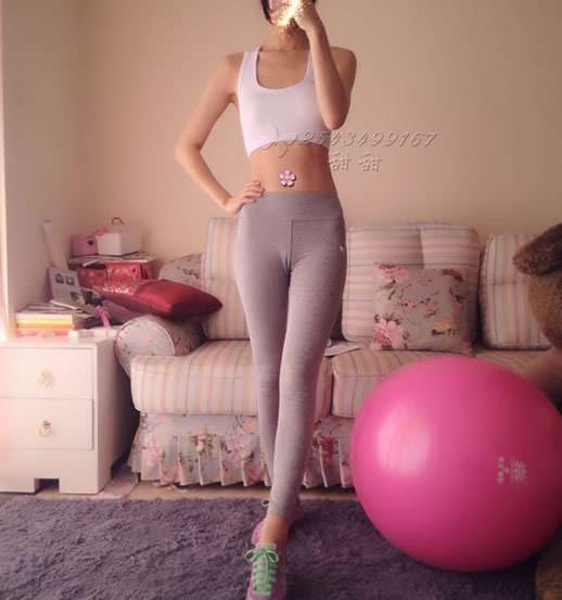 福利动态图出处gif：骆驼趾CamelToe