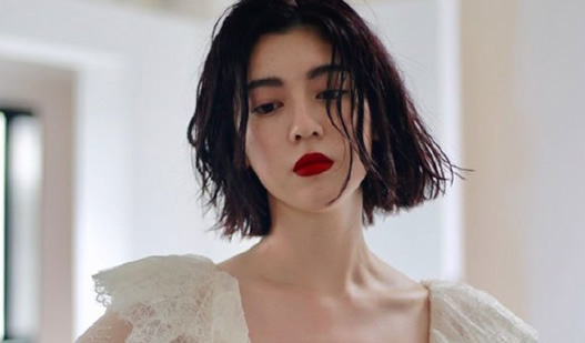 周杰伦新歌男主角曝光：《说好不哭》MV男女主角照片