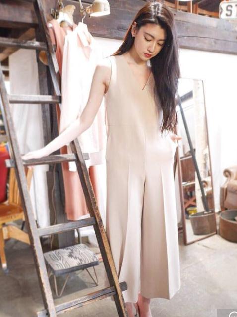 周杰伦新歌女主私照：三吉彩花又美又A忍不住被撩到