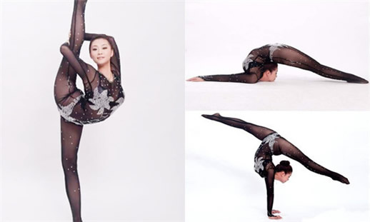 美女全身折6次：柔术美女表演令人惊呆了