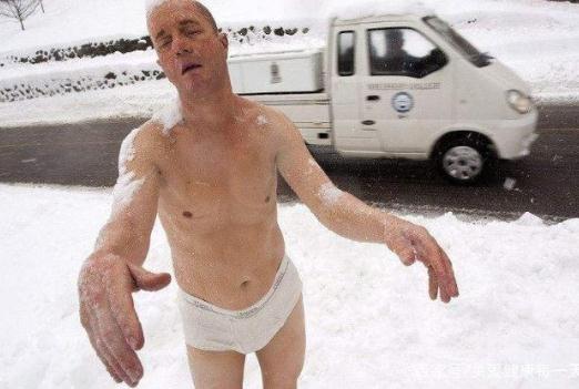 睡家中醒来在山上:这到底是什么情况 睡家中醒来在山上:这到底是什么情况