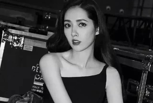 郭碧婷旧照:少女时期旧照曝光惊艳了 郭碧婷旧照:少女时期旧照曝光惊艳了