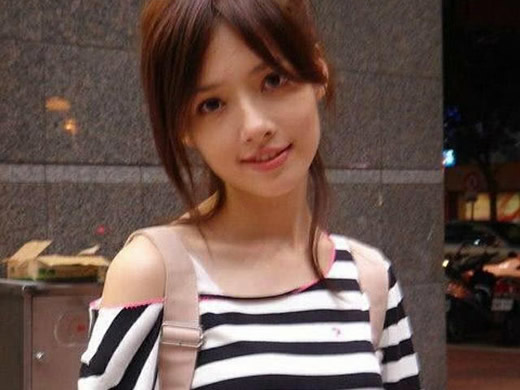 郭碧婷旧照:少女时期旧照曝光惊艳了 郭碧婷旧照:少女时期旧照曝光惊艳了