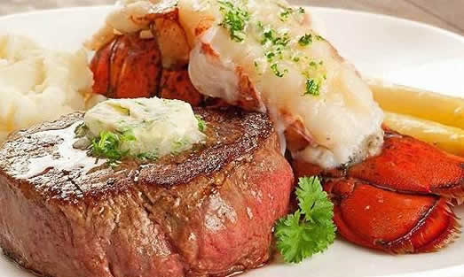 游客举报天价菜单：这到底是怎么回事