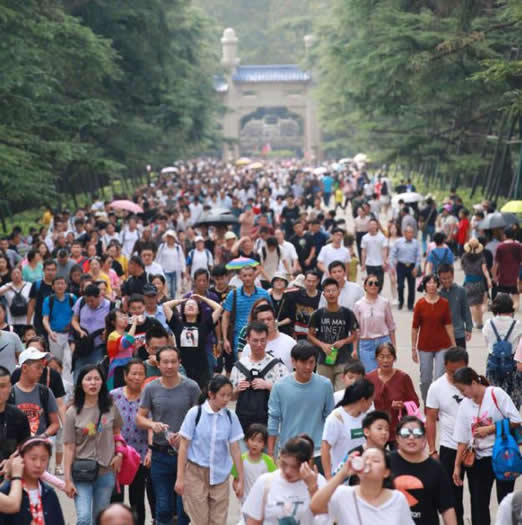 国庆各景区人从众怎么回事：看这些照片被震撼到了