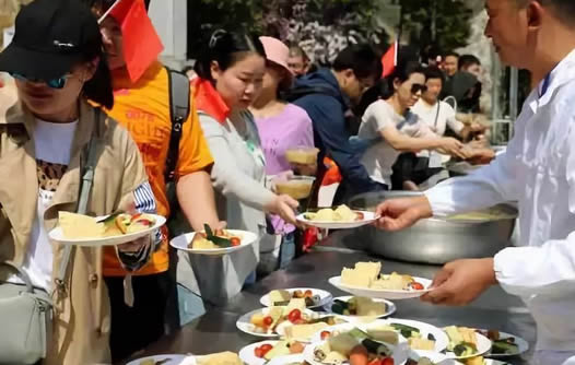 景区一元午餐来了：这到底是怎么回事