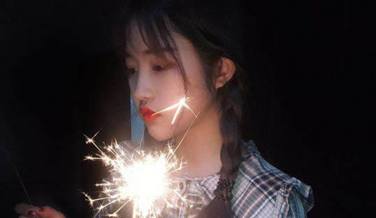 次惑小仙女是谁个人资料：快手次惑小仙女为什么这么火