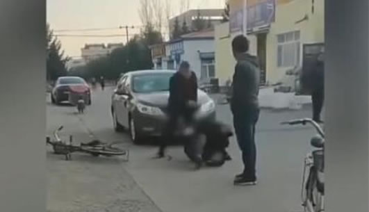 醉驾撞老人踹29脚:画面回顾真相究竟是什么情况 醉驾撞老人踹29脚:画面回顾真相究竟是什么情况