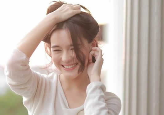 泰国女明星前十：颜值好的14位泰国女星简介及照片