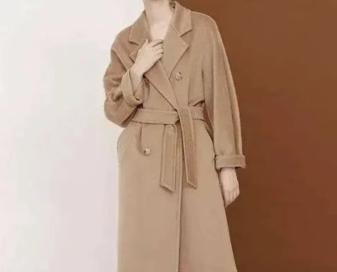 秋季微胖MM遮肉穿搭：微胖的姐妹可以放心吃了