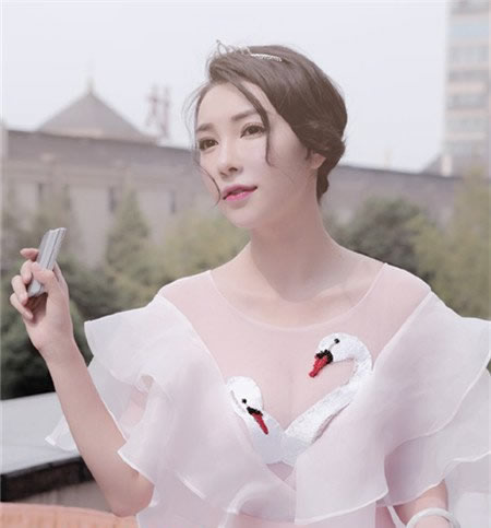 周文羽个人资料简介:周文羽写真美照清秀有料 周文羽个人资料简介:周文羽写真美照清秀有料