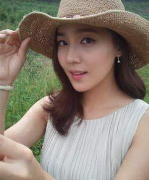 韩国美女排行榜：这20位韩国美女确实养眼